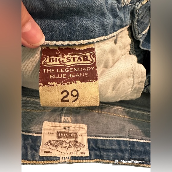 UEC- Women’s Big Star Brand “Liv” Shorts in size 29. Beautifully distressed. - Picture 4 of 8